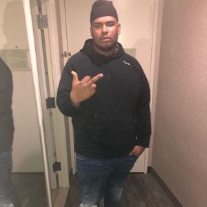 Meet your Posher, Cash